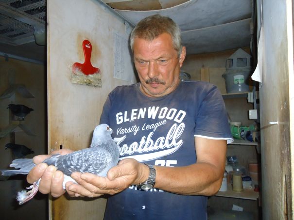 Hans Auby jong 180715 resize.jpg